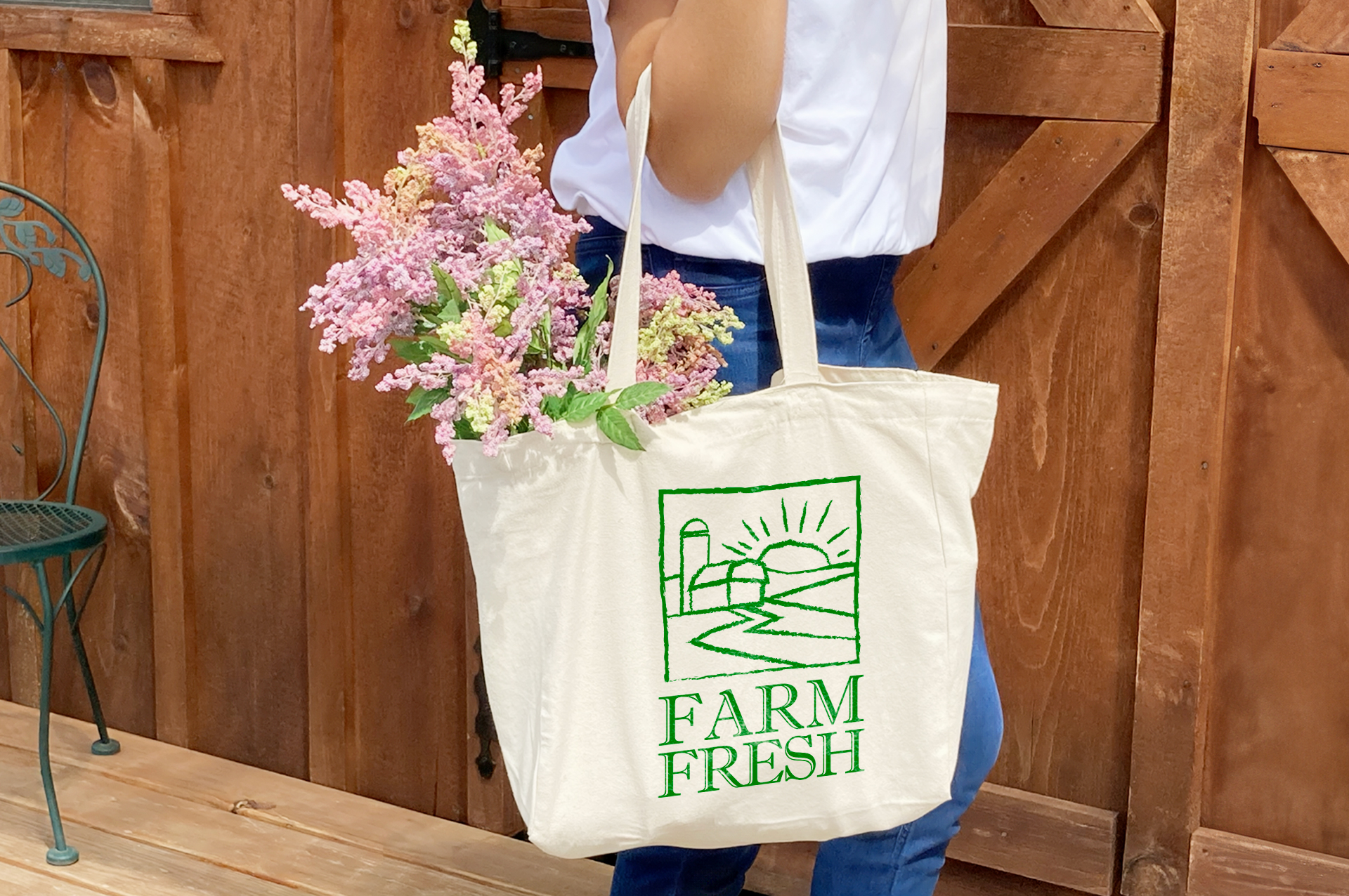 Carry the Future: Top 5 Reasons It’s a Good Idea to Use Reusable Tote Bags