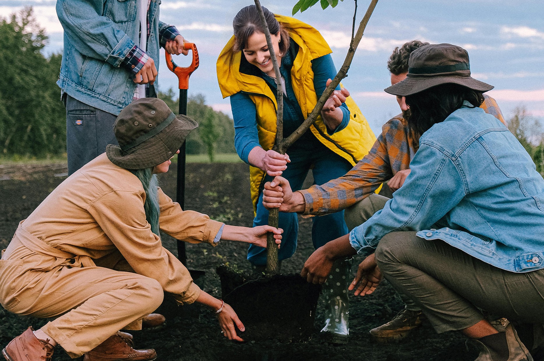 The Benefits of Outdoor Team-Building Events